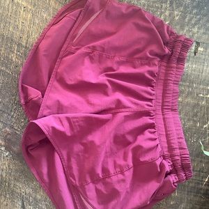 Lululemon Hotty Hot Shorts Size 4 TALL